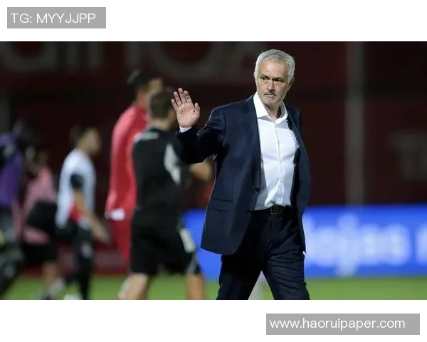 穆里尼奥带领足球星重新崛起的传奇之路与战术哲学解析 穆里尼奥带领足球星重新崛起的传奇之路与战术哲学解析